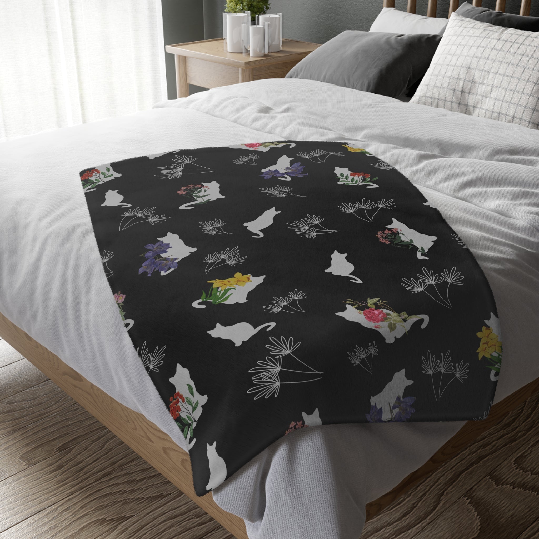 Cats and Flowers/Leafy Whimsy Blanket – Black